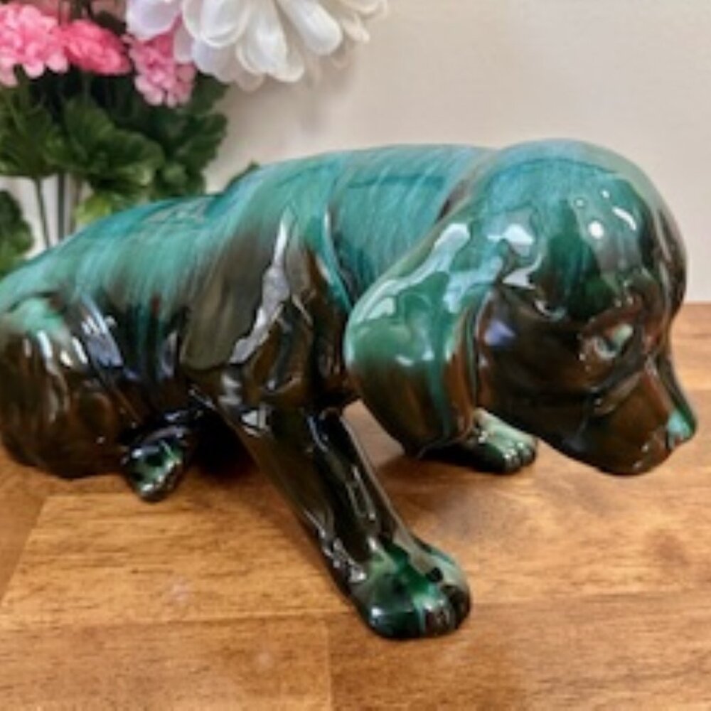 Adorable‎ Blue Mountain Pottery Puppy Figurine BMP Vintage Dog Canada